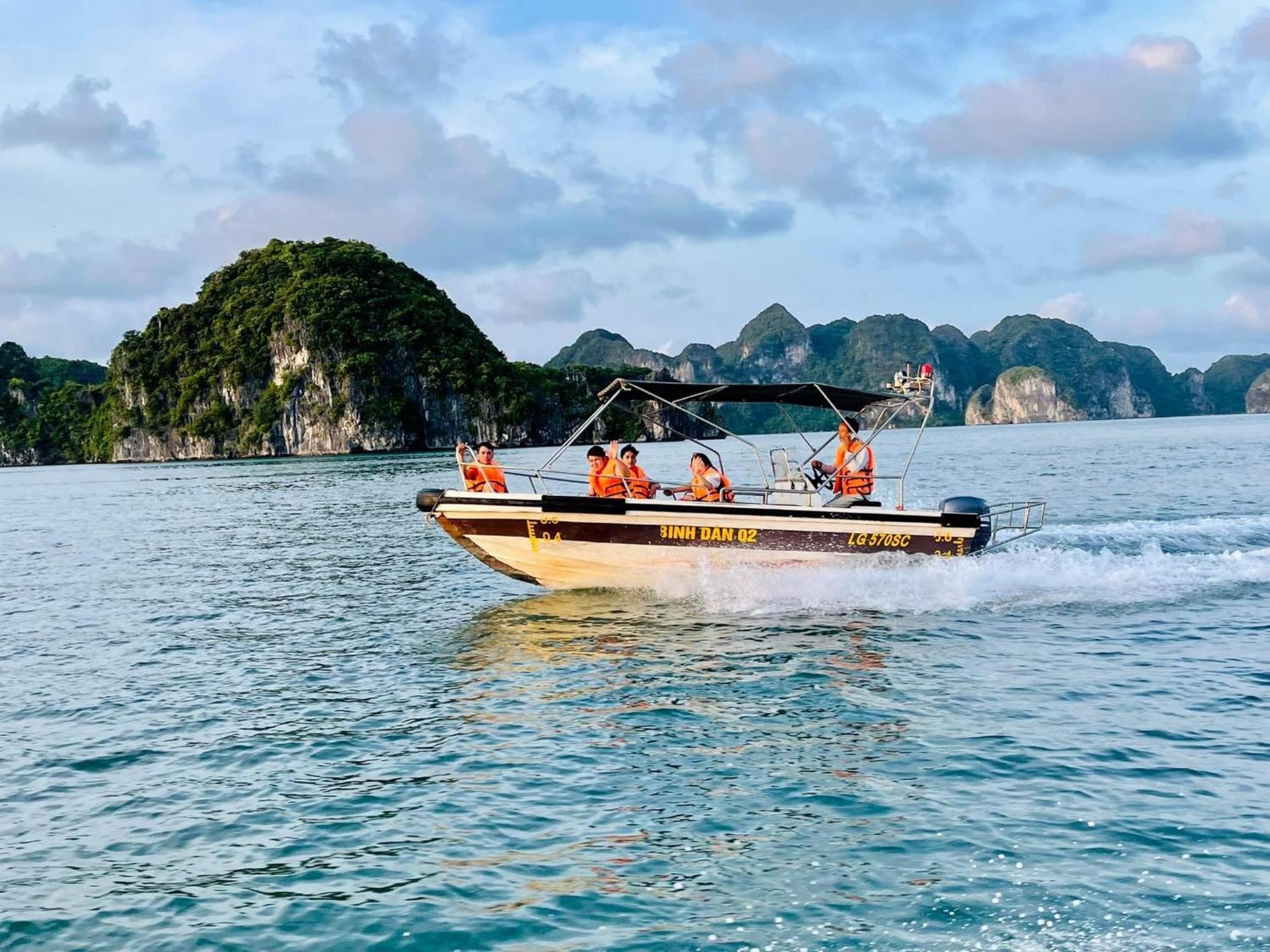 Canh Buom Homestay - Tuan Chau Ha Long Exterior photo