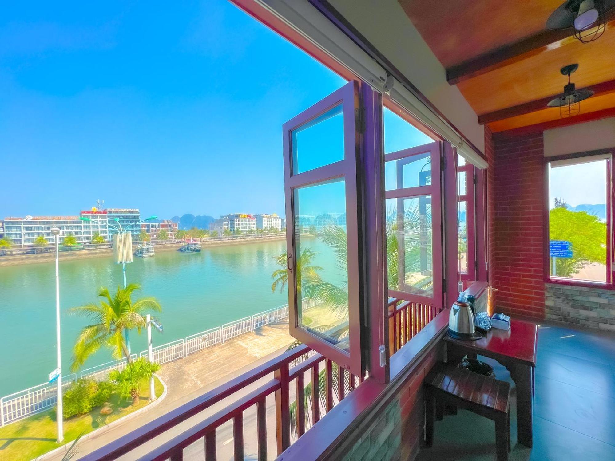 Canh Buom Homestay - Tuan Chau Ha Long Exterior photo